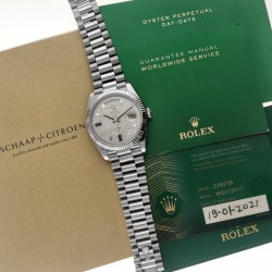 Rolex Day-Date 40 'paved' dial - 228239 - Heren polshorloge - 2021.