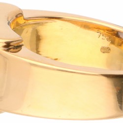 Geelgouden heren zegelring, met ca. 0.25 ct. diamant en ca. 6.50 ct. natuurlijke saffier - 18 kt.