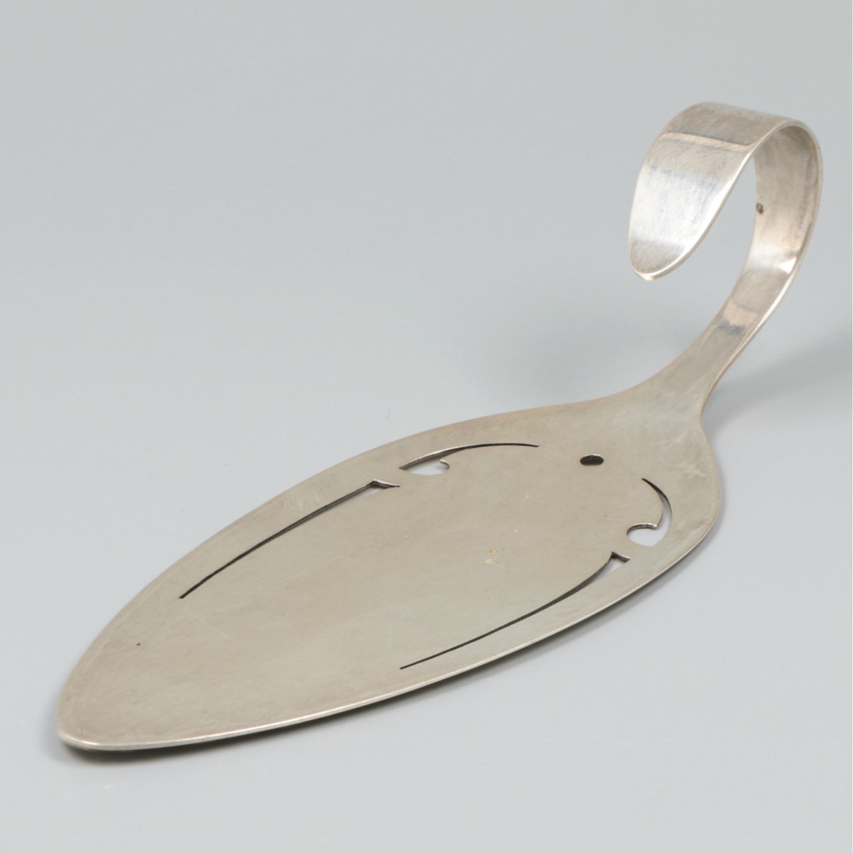 Taartschep zilver.