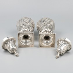 2-delige set strooibussen zilver.
