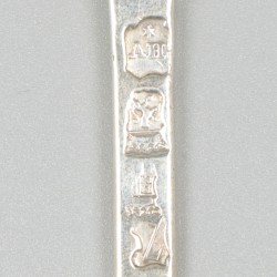 Vork 1782 (Rotterdam, Hendrik Vrijman 1780-1813) zilver.
