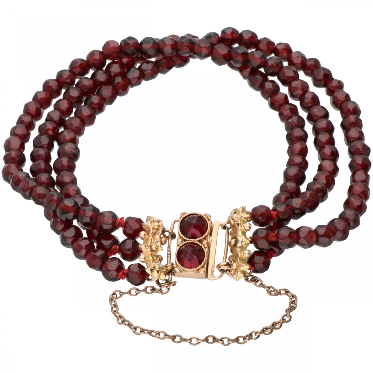 Drierijige granaat armband met een rosegouden sluiting - 14 kt.