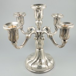 Tafelkandelaar zilver.