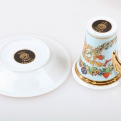 Een set van (2) porseleinen koffie kop-en-schotels met Le Jardin decor. Rosenthal voor Versace. Duitsland, eind 20e eeuw.