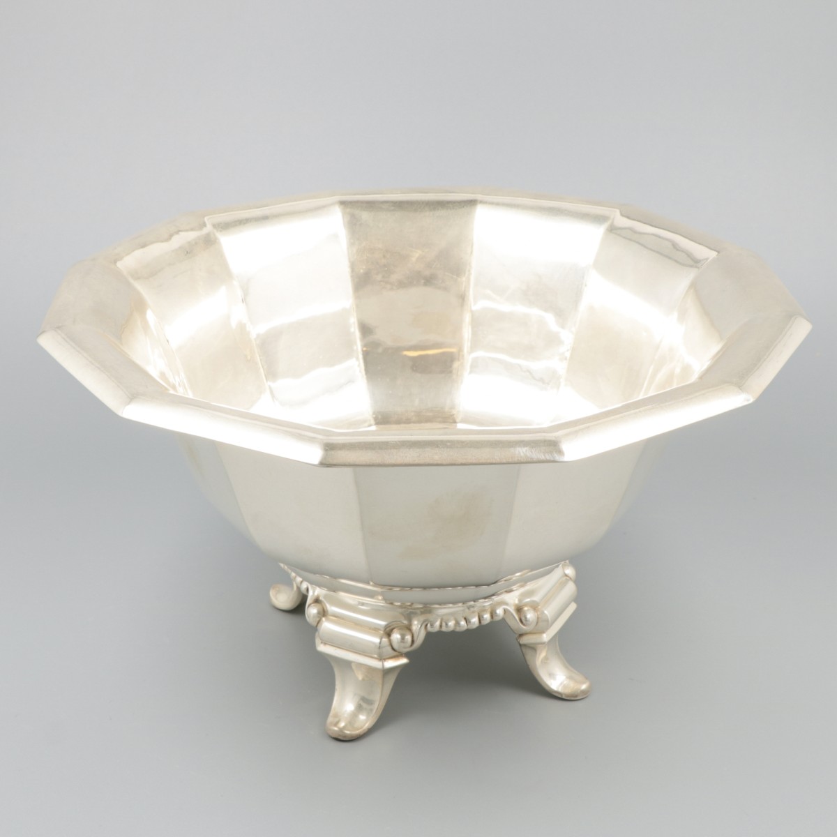 Fruitschaal zilver.