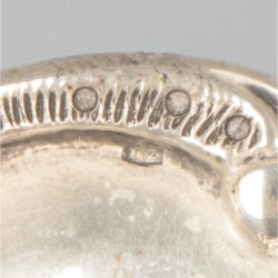 Fruitschaal / rozenschaal zilver.