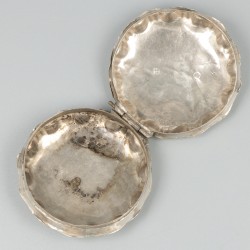 Pepermuntdoosje zilver.