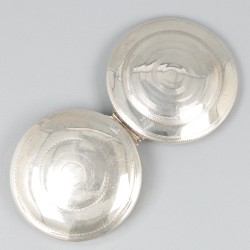 Pepermuntdoosje zilver.