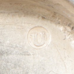 Pepermuntdoosje zilver.