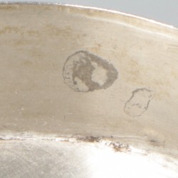 Pillendoosje (1824) zilver.