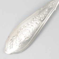 Petit-four-schep zilver.