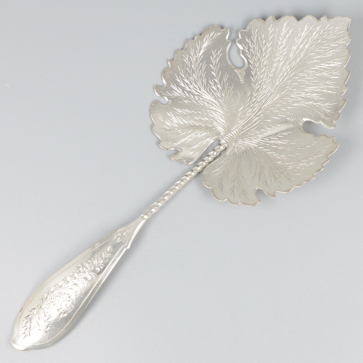 Petit-four-schep zilver.