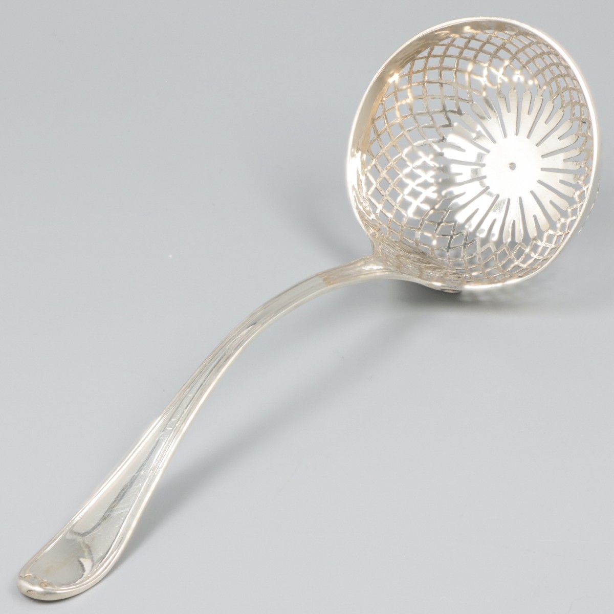 Strooilepel zilver.
