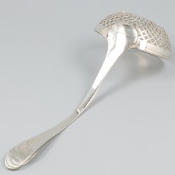 Strooilepel zilver.