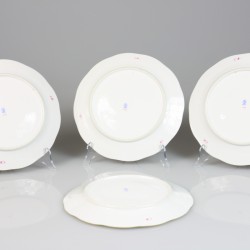 Een set van (4) porseleinen borden met Apponyi Purple decor, Herend. Hongarije, eind 20e eeuw.