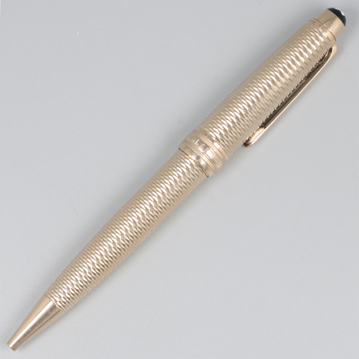 MontBlanc Meisterstuck Solitaire Geometry Champagne ballpoint pen.