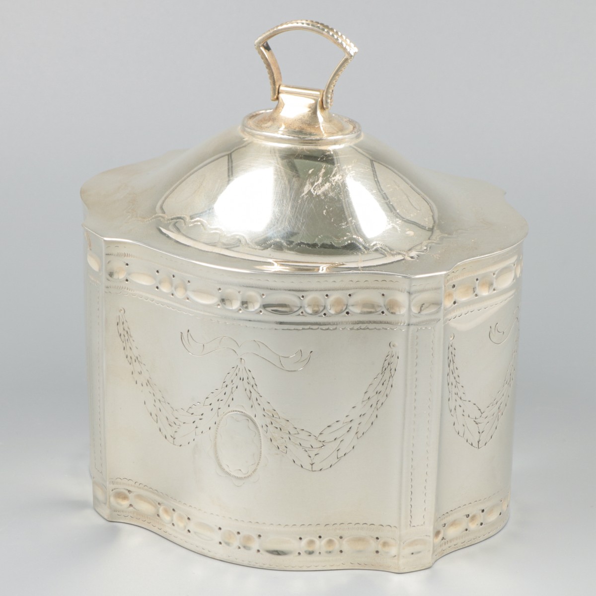 Theedoos zilver.