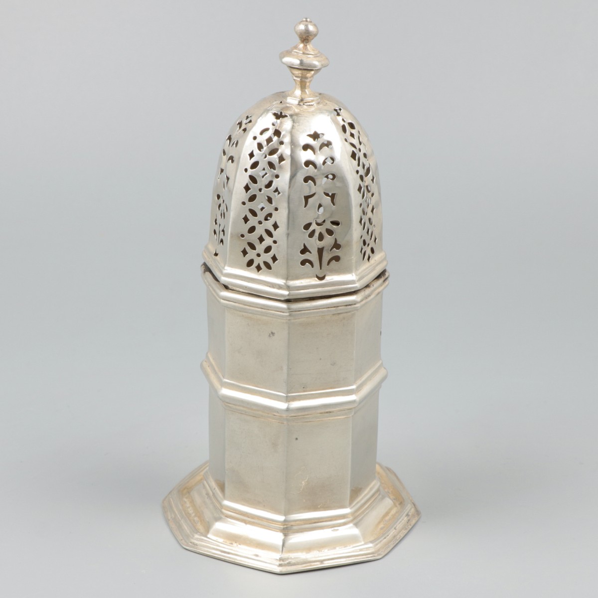 Suikerstrooibus zilver.