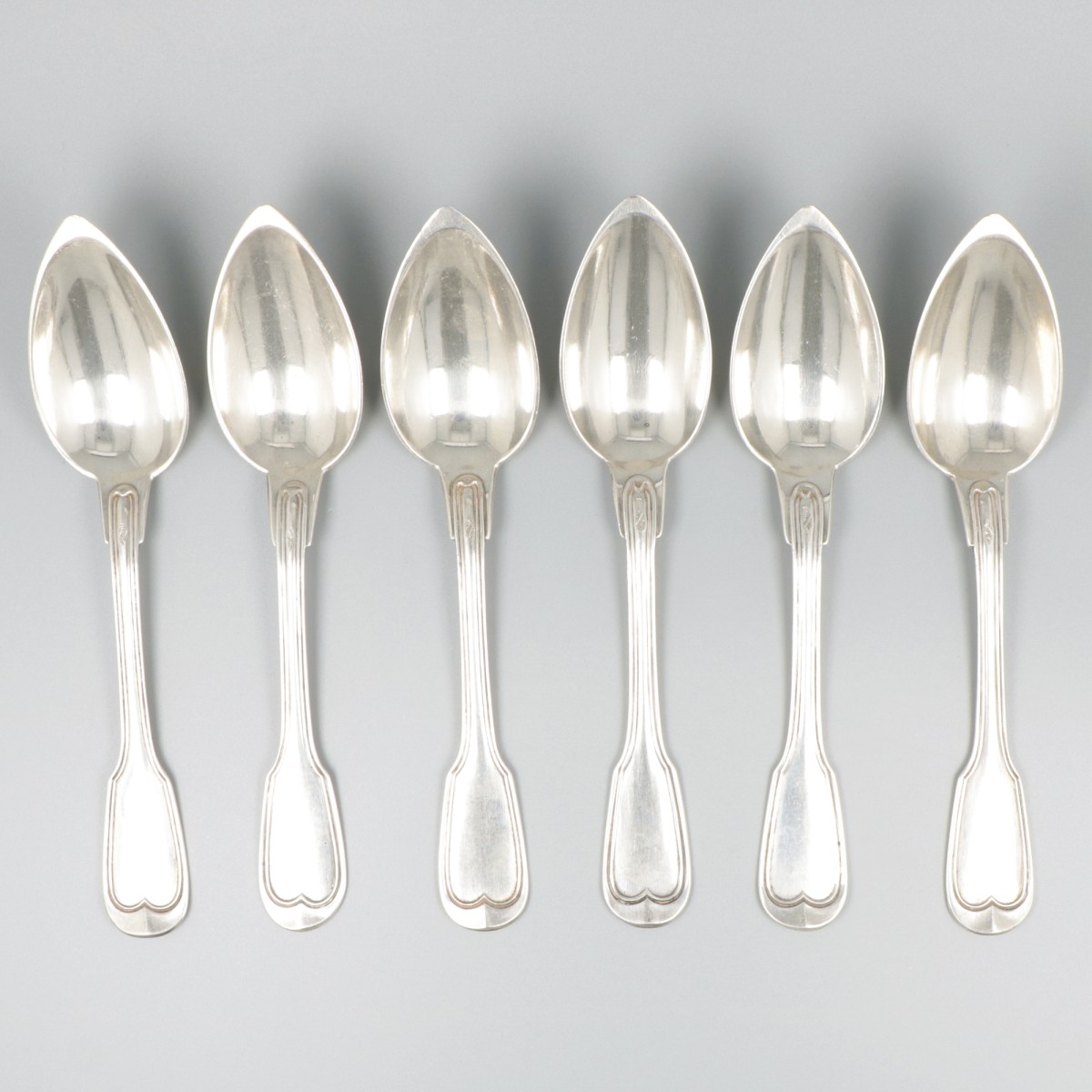 6-delige set dinerlepels zilver.