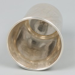 Drinkbeker zilver.
