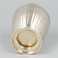 Drinkbeker zilver.