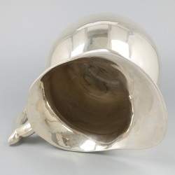 Water-schenkkan zilver.