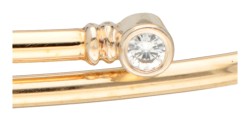 14 kt. Geelgouden bangle armband bezet met een diamant.