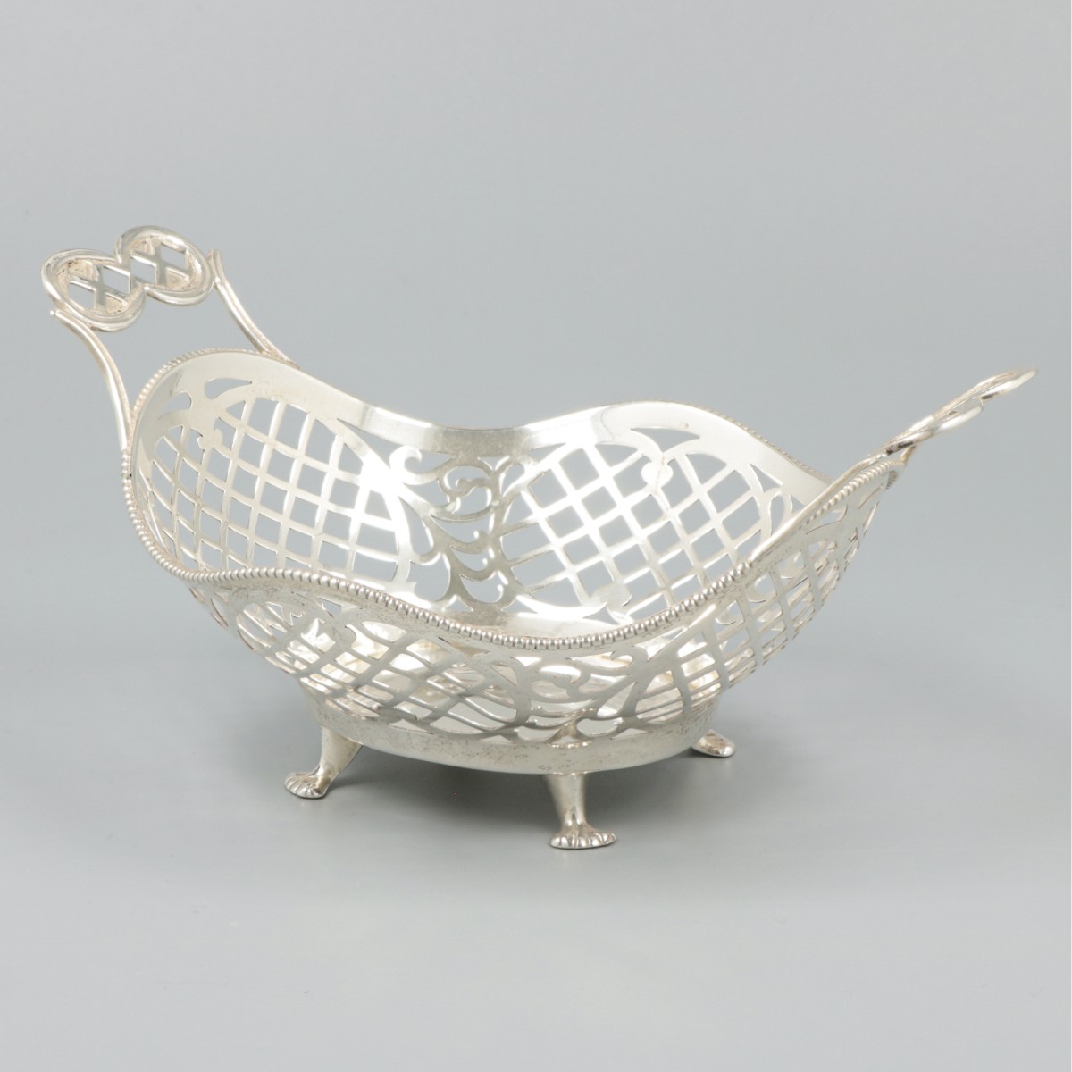 Bonbonmandje zilver.