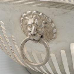 Broodmand zilver.