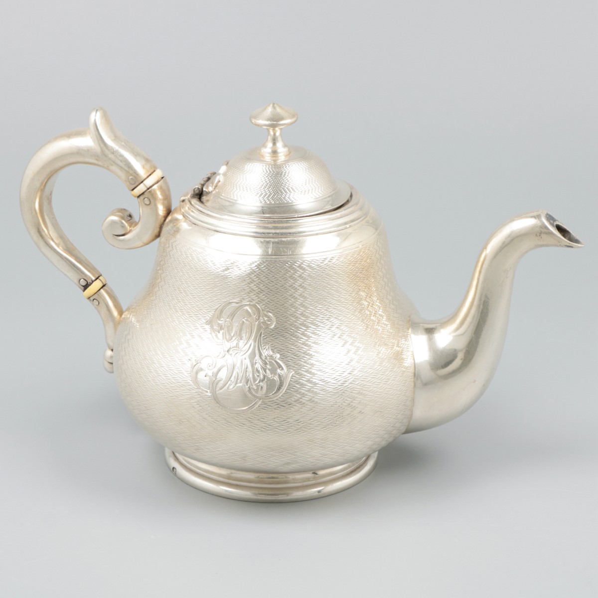 Theepot zilver.