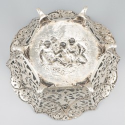 Fruitmand zilver.