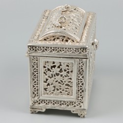 Knottenkistje, ca. 1825, zilver.