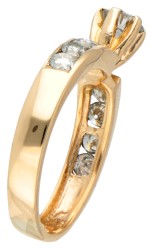 No reserve - 18K Geelgouden shoulder ring bezet met ca. 0.71 ct. diamant.