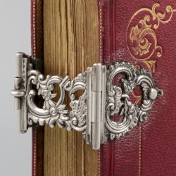 Boek Epistelen en Evangeliën zilver.