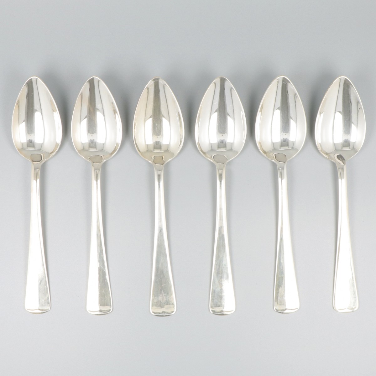 6-delige set lepels Haags lofje zilver.