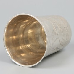 Drinkbeker zilver.
