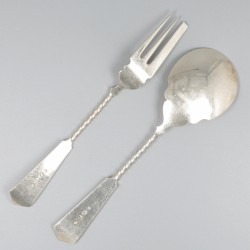 Gembercouvert zilver.