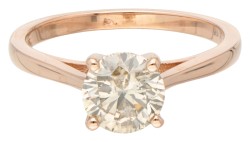 14 kt. Geelgouden solitair ring bezet met ca. 1.15 ct. lichtbruine diamant.