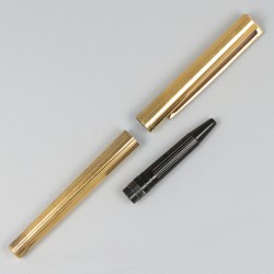 S.T. Dupont pen zilver.