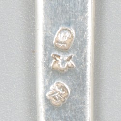 Dinerlepels en -vorken (5), België 1769-76, zilver.