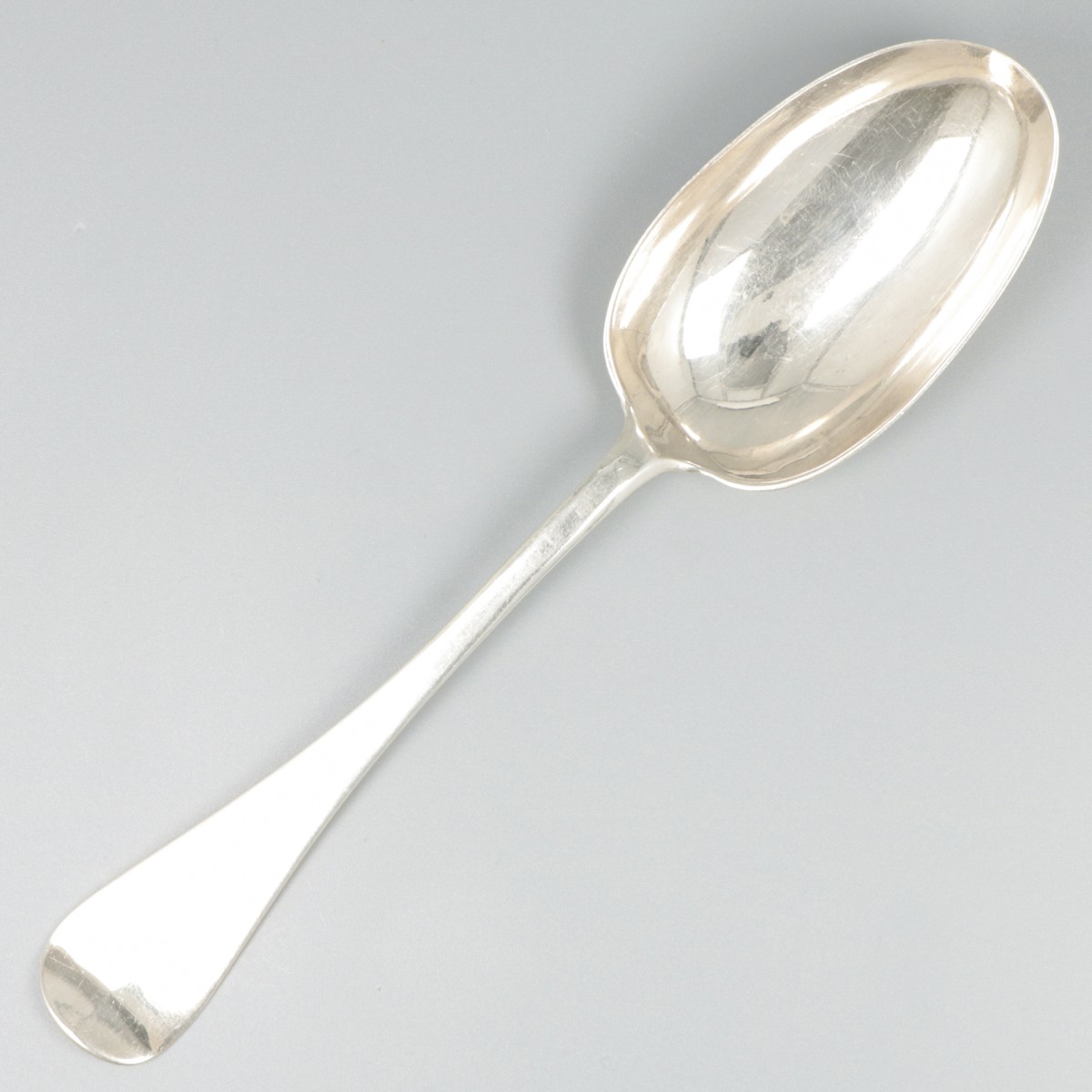 Dinerlepel (Leeuwarden, Minse Veddes (of Feddes) 1818) zilver.
