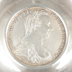 Muntschaaltje zilver.