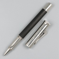 Graf von Faber-Castell Classic Ebony Rollerball, ballpen met ebbenhout.