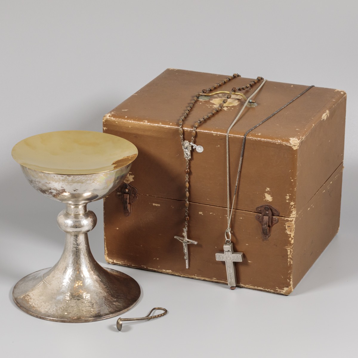 Miskelk met pateen zilver / verzilverd.