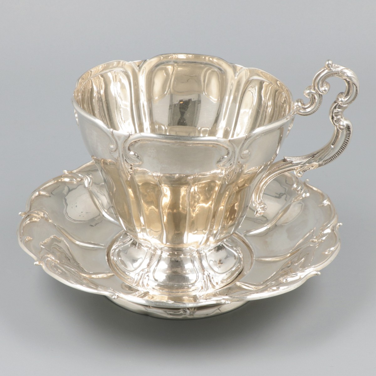 Kop en schotel, Martial Fray, Parijs ca. 1855, zilver.