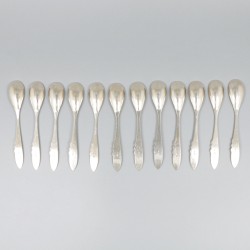 12-delige set koffielepels zilver.