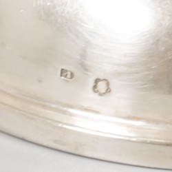 Jardinière / pronkschaal zilver.