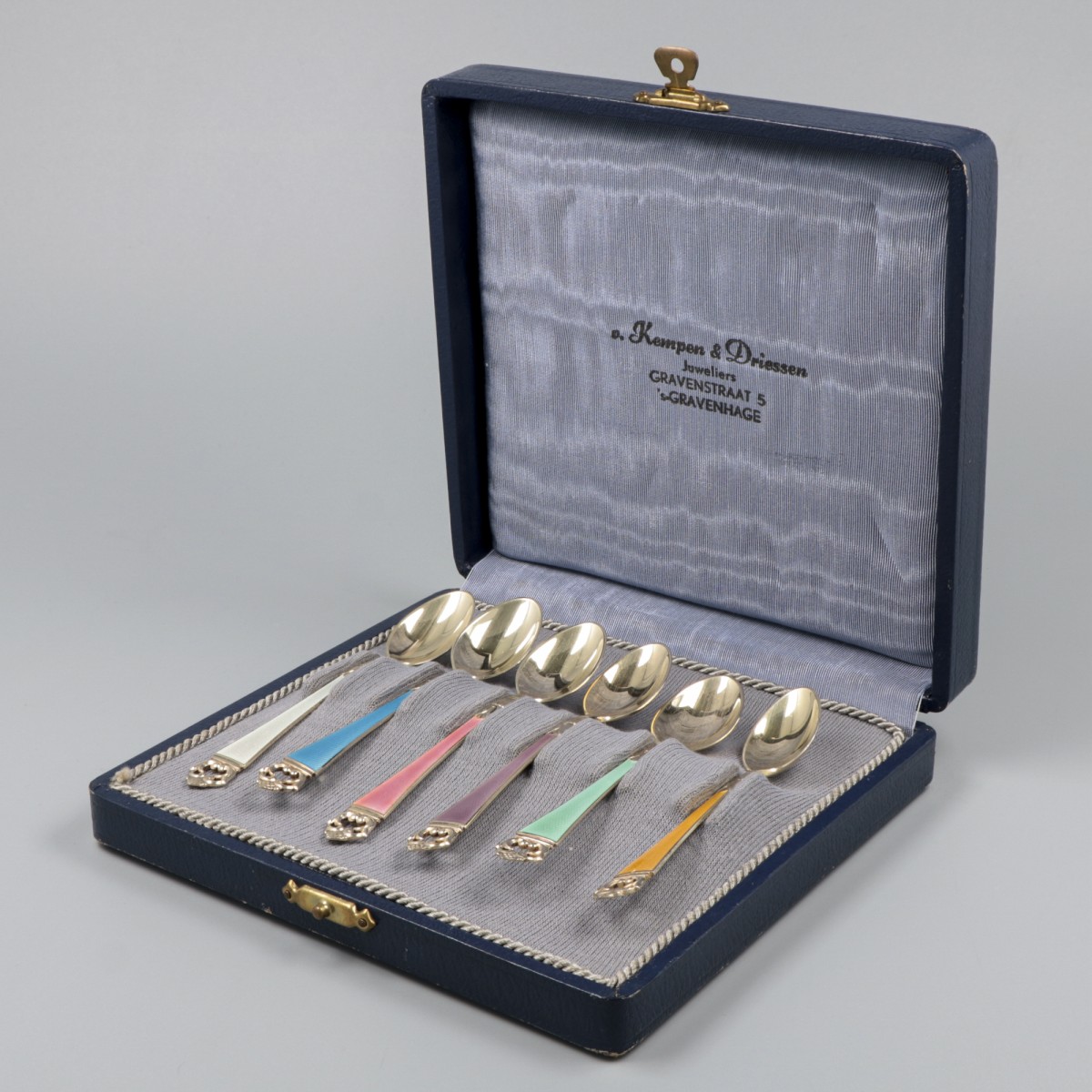 6-delige set theelepels met emaille, zilver.