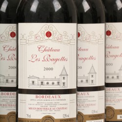 (11) Château Les Bagottes - Bordeaux - 2000.