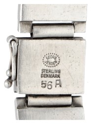 Sterling zilveren flexibele schakelarmband no. 56 door Henry Pilstrup voor Georg Jensen.